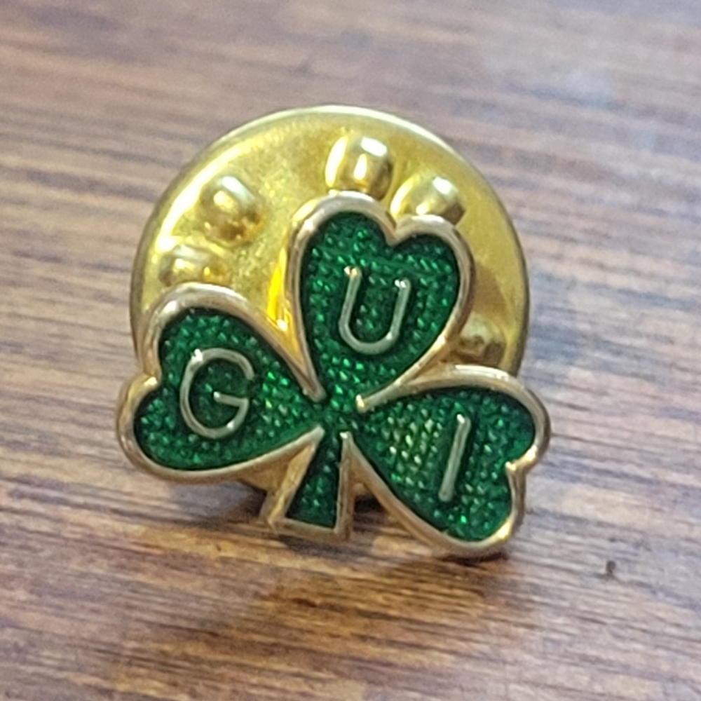 1986 Ireland Golf Union Clover Pin